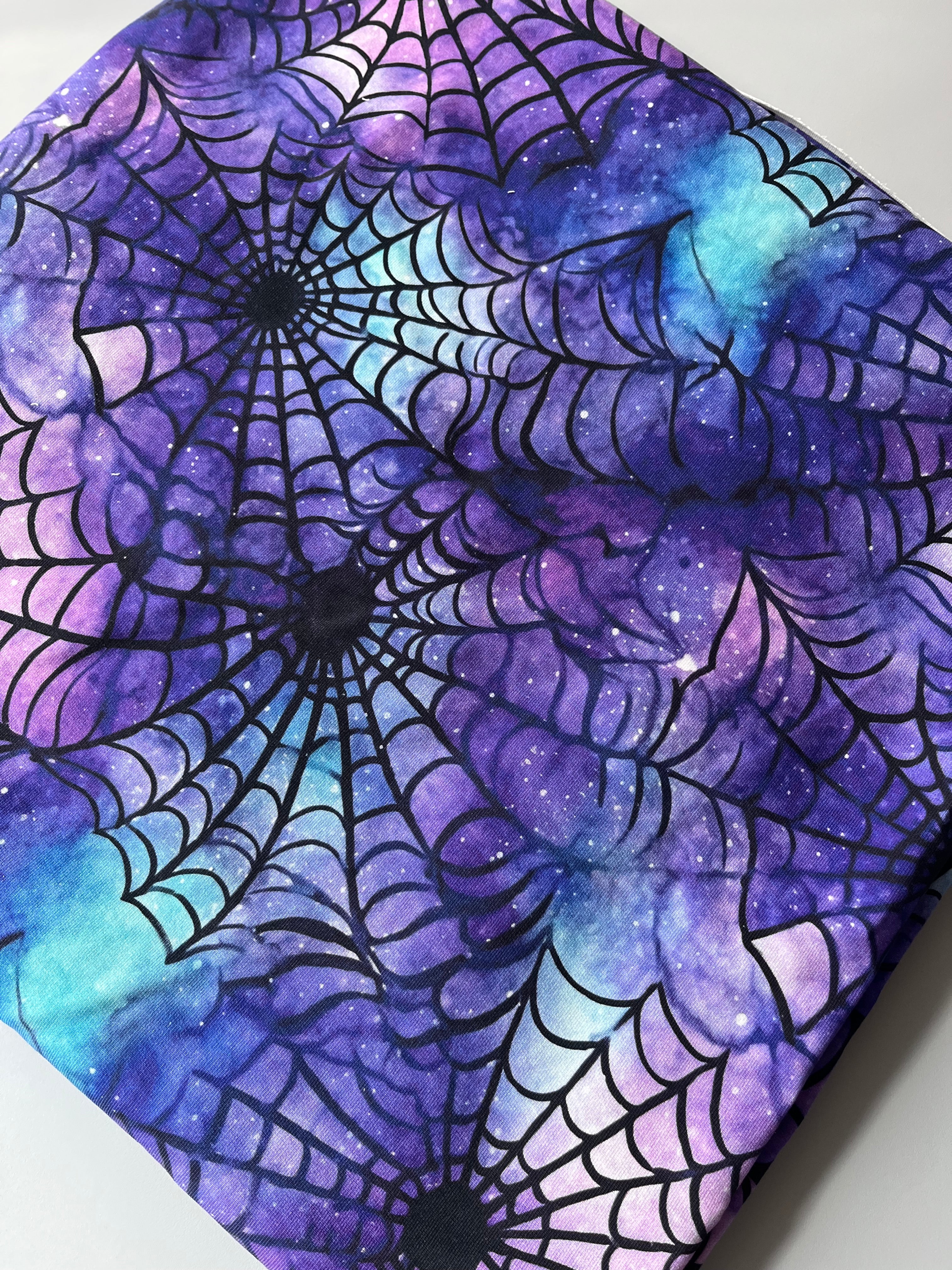 Spinnennetz lila Pastell Halloween Aktuelle Vorbestellung